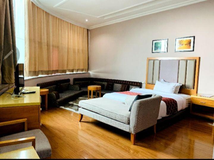New Day Hotel Addis Ababa Dış mekan fotoğraf